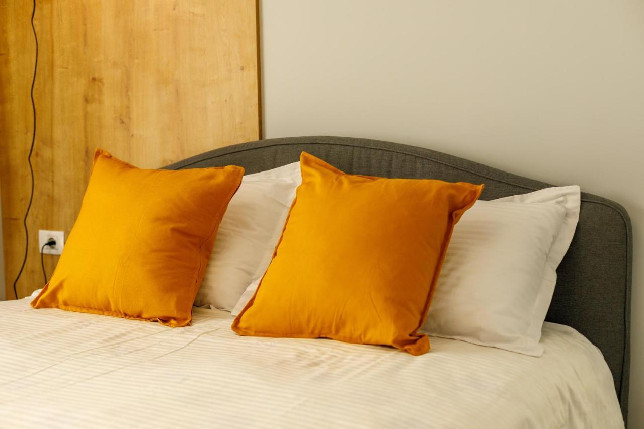 Lucky 13 Apartment Mamaia Ngoại thất bức ảnh